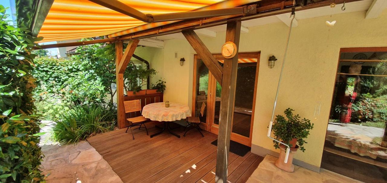 Paradies 2 Castellberg-Jakobsweg Döttingen Exteriör bild